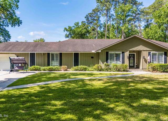 Property at 11136 River Creek Dr W, Jacksonville, FL 32223, 4 beds, 2.5 baths