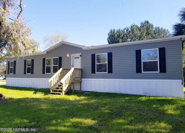 Property at 1001 Shell St, Welaka, FL 32193, 4 beds, 2 baths