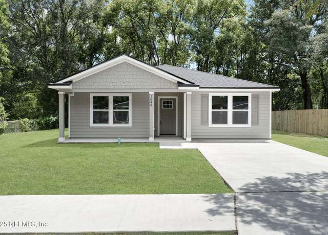 Property at 1648 W 22nd St, Jacksonville, FL 32209, 4 beds, 2 baths