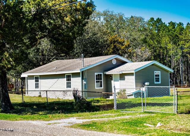 Property at 13203 Dunn Creek Rd, Jacksonville, FL 32218, 2 beds, 1 bath