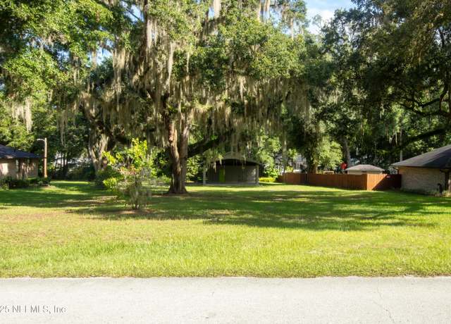 Property at 523 SE 28th Way, Melrose, FL 32666