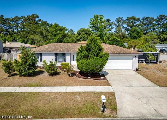 Property at 2640 Grampian Dr W, Jacksonville, FL 32216, 3 beds, 2 baths