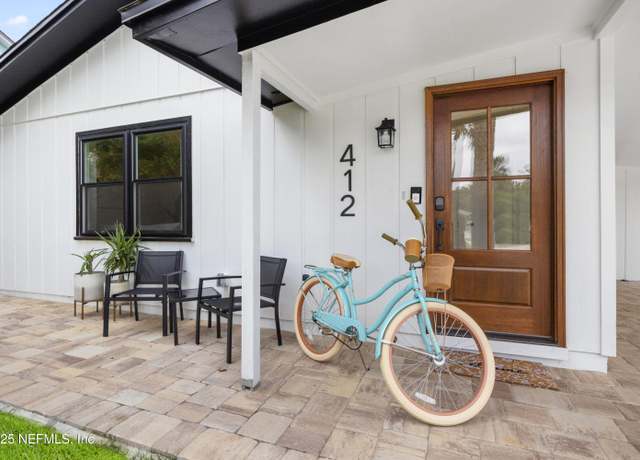 Property at 412 13th Ave S, Jacksonville Beach, FL 32250, 3 beds, 2 baths