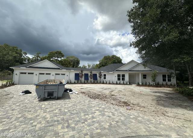 Property at 809 Brandywine Ct, St. Augustine, FL 32086, 4 beds, 3 baths
