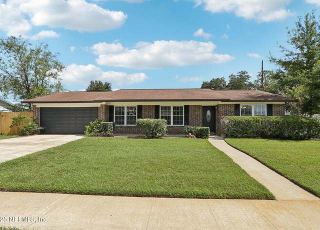 Property at 1732 Papaya Dr N, Orange Park, FL 32073, 3 beds, 2 baths