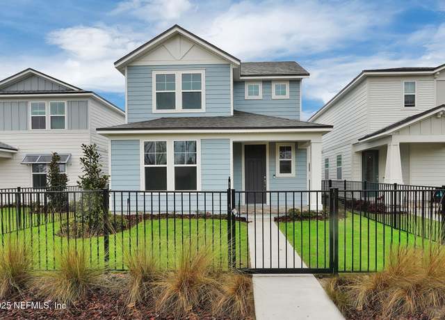 Property at 592 Hawthorn Park Cir, Yulee, FL 32097, 3 beds, 2.5 baths