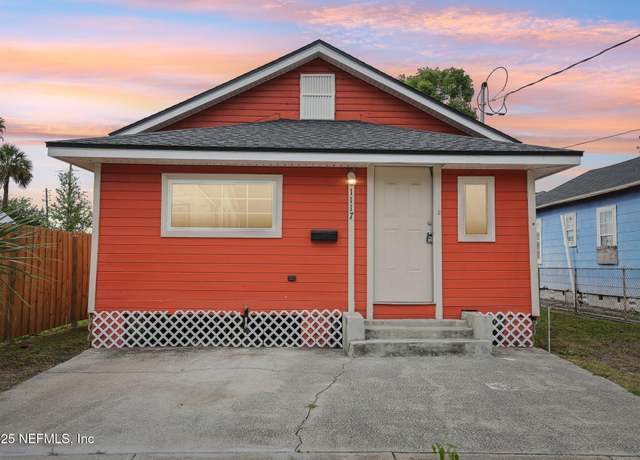 Property at 1117 E 16th St, Jacksonville, FL 32206, 3 beds, 1 bath