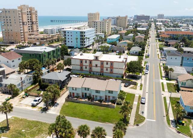 Property at 150 13th Ave N, Jacksonville Beach, FL 32250, 8 beds, 6 baths