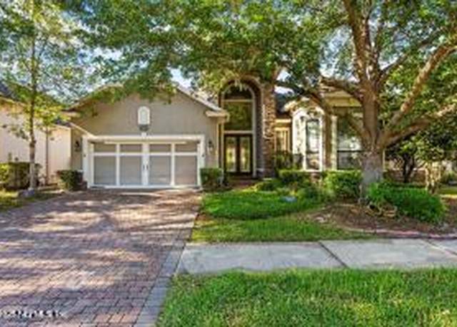 Property at 13105 Berwickshire Dr, Jacksonville, FL 32224, 3 beds, 2.5 baths