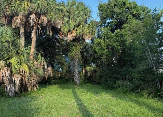 Property at 208 S 9th St, Jacksonville Beach, FL 32250