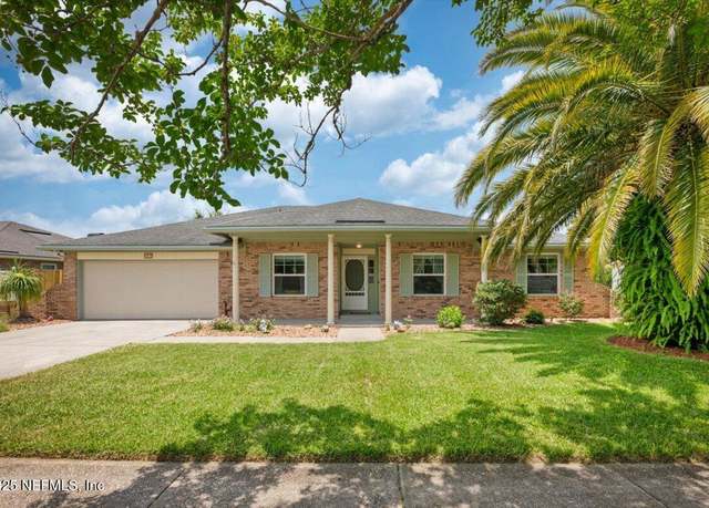 Property at 12627 Misty Mountain Dr S, Jacksonville, FL 32225, 3 beds, 2 baths