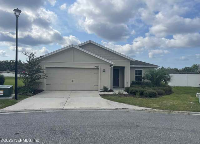 Property at 77175 Sawmill Ct, Yulee, FL 32097, 3 beds, 2 baths