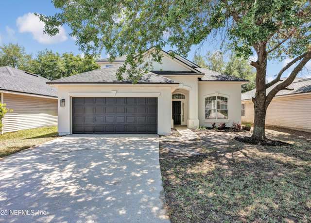 Property at 1829 Creekview Dr, Green Cove Springs, FL 32043, 4 beds, 2.5 baths