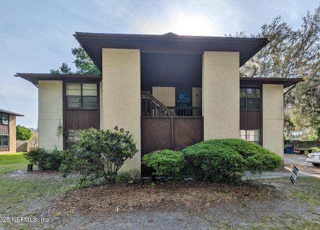 Property at 467 Crabapple Ct, Orange Park, FL 32073, 8 beds, 6 baths