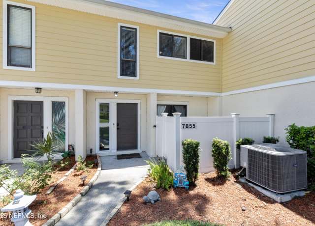 Property at 7855 La Sierra Ct #7855, Jacksonville, FL 32256, 2 beds, 2.5 baths
