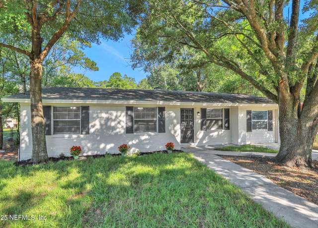 Property at 3822 Packard Dr, Jacksonville, FL 32246, 4 beds, 2.5 baths