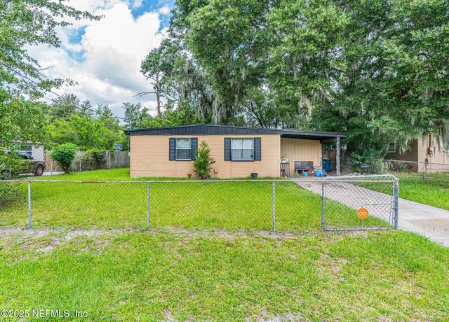 Property at 10416 Keuka Dr, Jacksonville, FL 32218, 3 beds, 1 bath