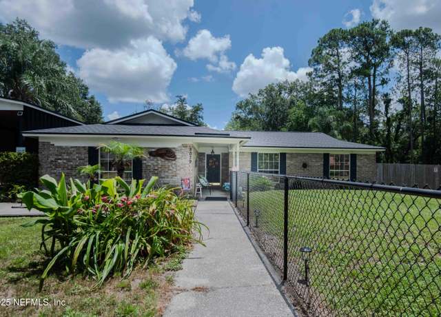 Property at 8079 Sarcee Trl, Jacksonville, FL 32244, 3 beds, 2 baths