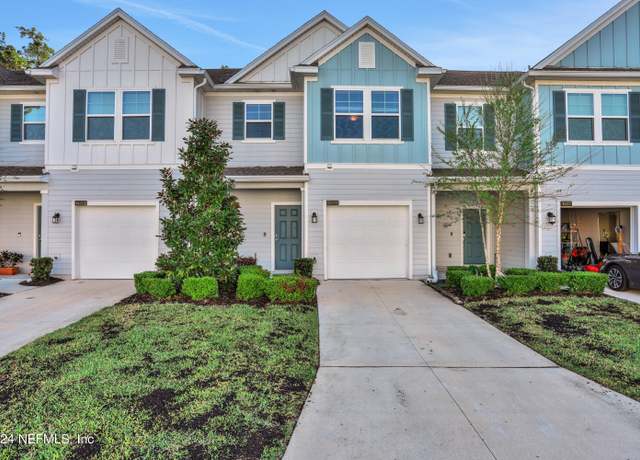 Property at 1625 Pottsburg Point Dr, Jacksonville, FL 32207, 3 beds, 2.5 baths