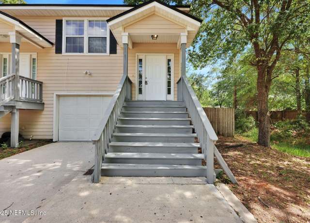Property at 8301 Homeport Ct, Jacksonville, FL 32244, 3 beds, 2.5 baths