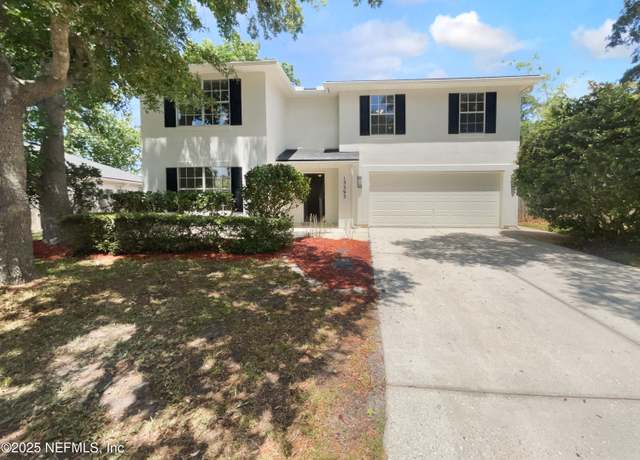 Property at 13593 Ashford Wood Ct E, Jacksonville, FL 32218, 5 beds, 2.5 baths
