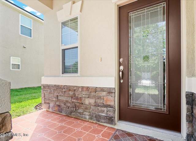 Property at 529 Deercroft Ln, Orange Park, FL 32065, 3 beds, 2.5 baths