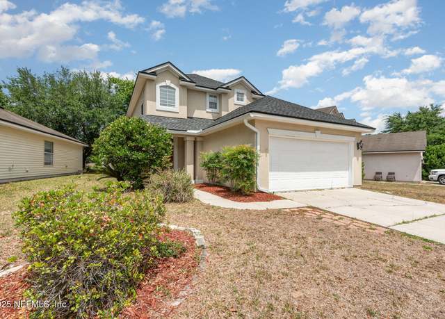 Property at 2502 Creekfront Dr, Green Cove Springs, FL 32043, 3 beds, 2.5 baths