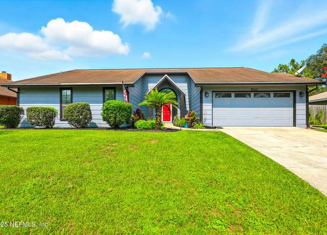 Property at 8462 Sand Point Dr W, Jacksonville, FL 32244, 3 beds, 2 baths