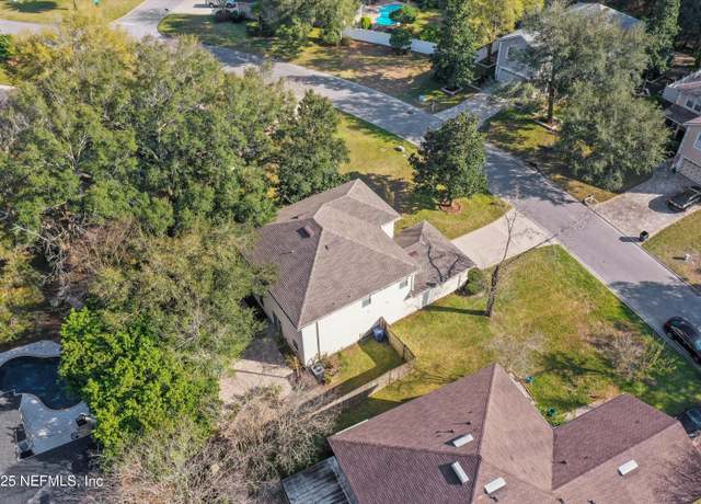 Property at 932 W Tennessee Trce, St. Johns, FL 32259, 4 beds, 2.5 baths