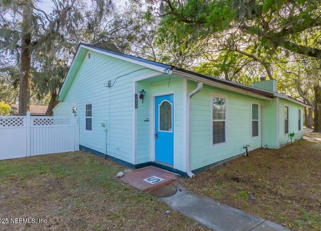 Property at 1050 Assisi Ln, Jacksonville, FL 32233, 2 beds, 1 bath