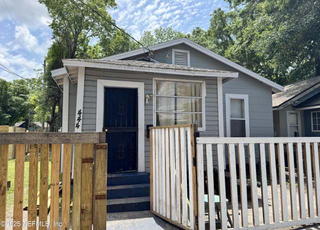 Property at 1444 Grothe St, Jacksonville, FL 32209, 3 beds, 1 bath