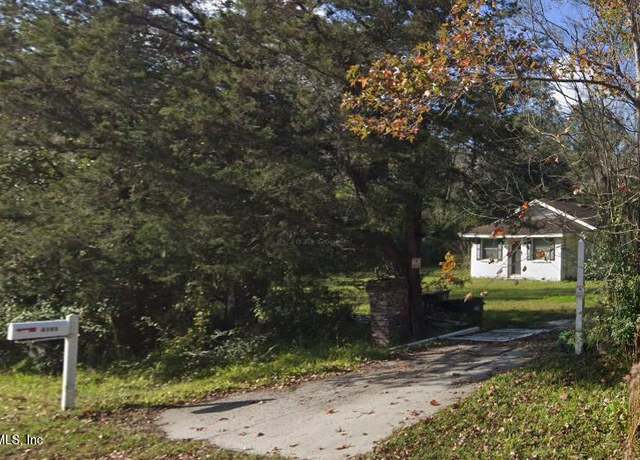 Property at 6145 Finch Ave, Jacksonville, FL 32219, 3 beds, 2 baths