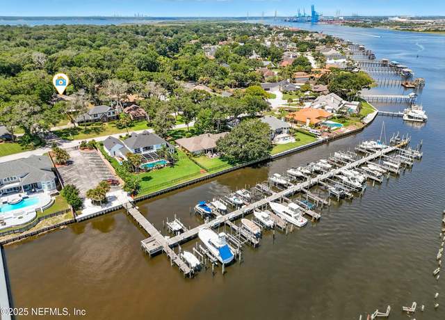 Property at 4952 White Bluff Dr, Jacksonville, FL 32225, 5 beds, 3 baths