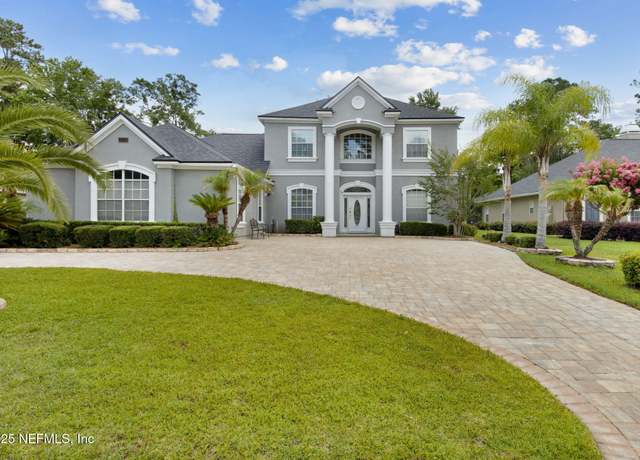 Property at 323 Legacy Dr, Orange Park, FL 32073, 4 beds, 4 baths