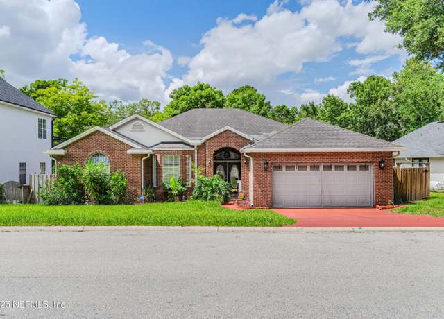Property at 6057 Winding Bridge Dr, Jacksonville, FL 32277, 3 beds, 2.5 baths