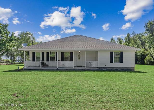Property at 212 Lake Dr, Florahome, FL 32140, 3 beds, 2 baths