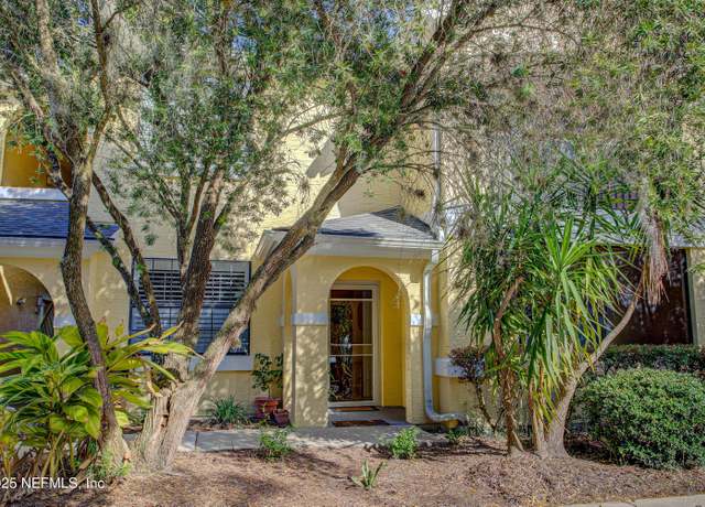 Property at 4604 Serena Cir, St. Augustine, FL 32084, 3 beds, 2 baths