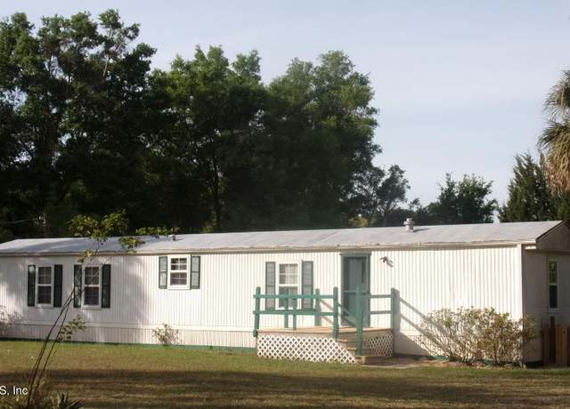 Property at 103 Yancey Cir, Satsuma, FL 32189, 3 beds, 2 baths