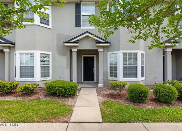 Property at 636 Wishing Way Dr, Orange Park, FL 32073, 2 beds, 2.5 baths