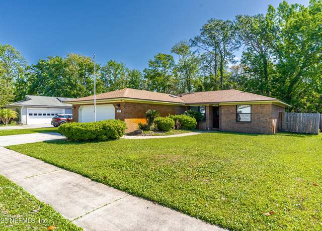Property at 3517 Seafoam Ln, Jacksonville, FL 32250, 3 beds, 2 baths