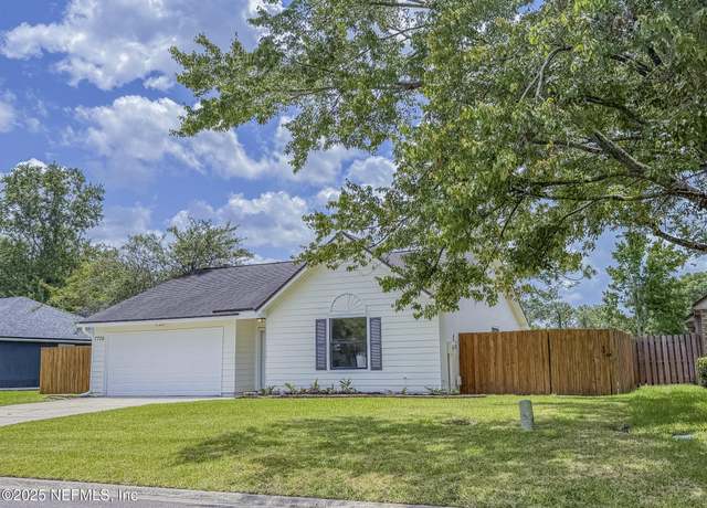 Property at 7726 Arancio Dr, Jacksonville, FL 32244, 3 beds, 2 baths