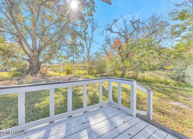 Property at 5352 Vick Ave, Jacksonville, FL 32254, 3 beds, 1 bath