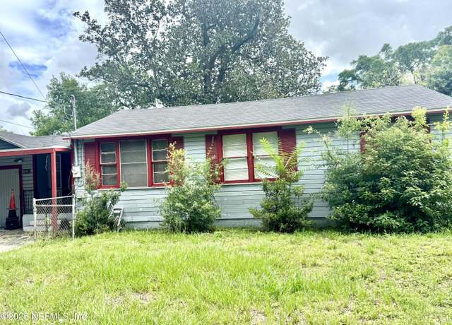 Property at 8953 Adams Ave, Jacksonville, FL 32208, 3 beds, 2 baths