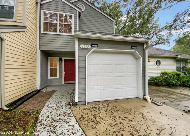 Property at 3538 Chestnut Hill Ct, Jacksonville, FL 32223, 2 beds, 2.5 baths