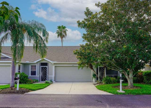 Property at 1617 Fairway Oaks Dr, Palmetto, FL 34221, 2 beds, 2 baths