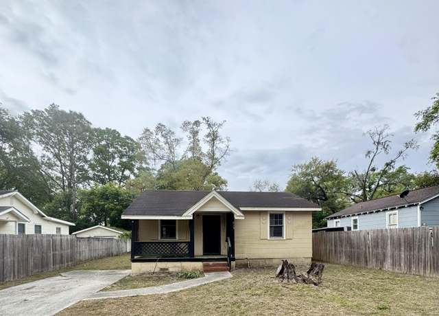 Property at 8132 Buttercup St, Jacksonville, FL 32210, 2 beds, 1 bath