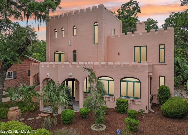 Property at 16 May St, St. Augustine, FL 32084, 4 beds, 4.5 baths