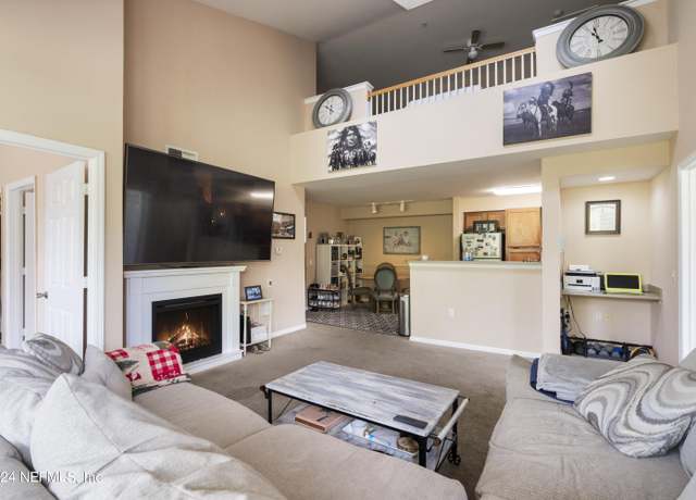 Property at 8550 Touchton Rd #1037, Jacksonville, FL 32216, 2 beds, 2 baths