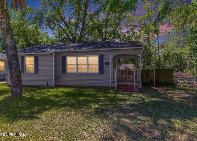 Property at 1276 Menna St, Jacksonville, FL 32205, 2 beds, 1 bath