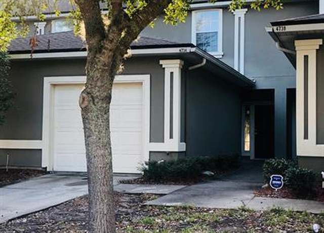 Property at 4734 Playpen Dr, Jacksonville, FL 32210, 2 beds, 2.5 baths